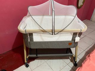 Mambo baby Bedside crib bassinet