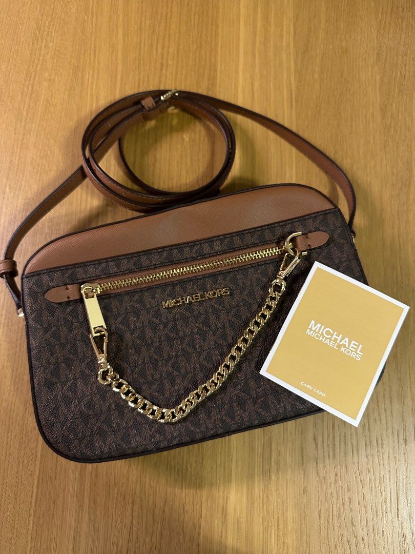 Michael Kors crossbody bag Carousell