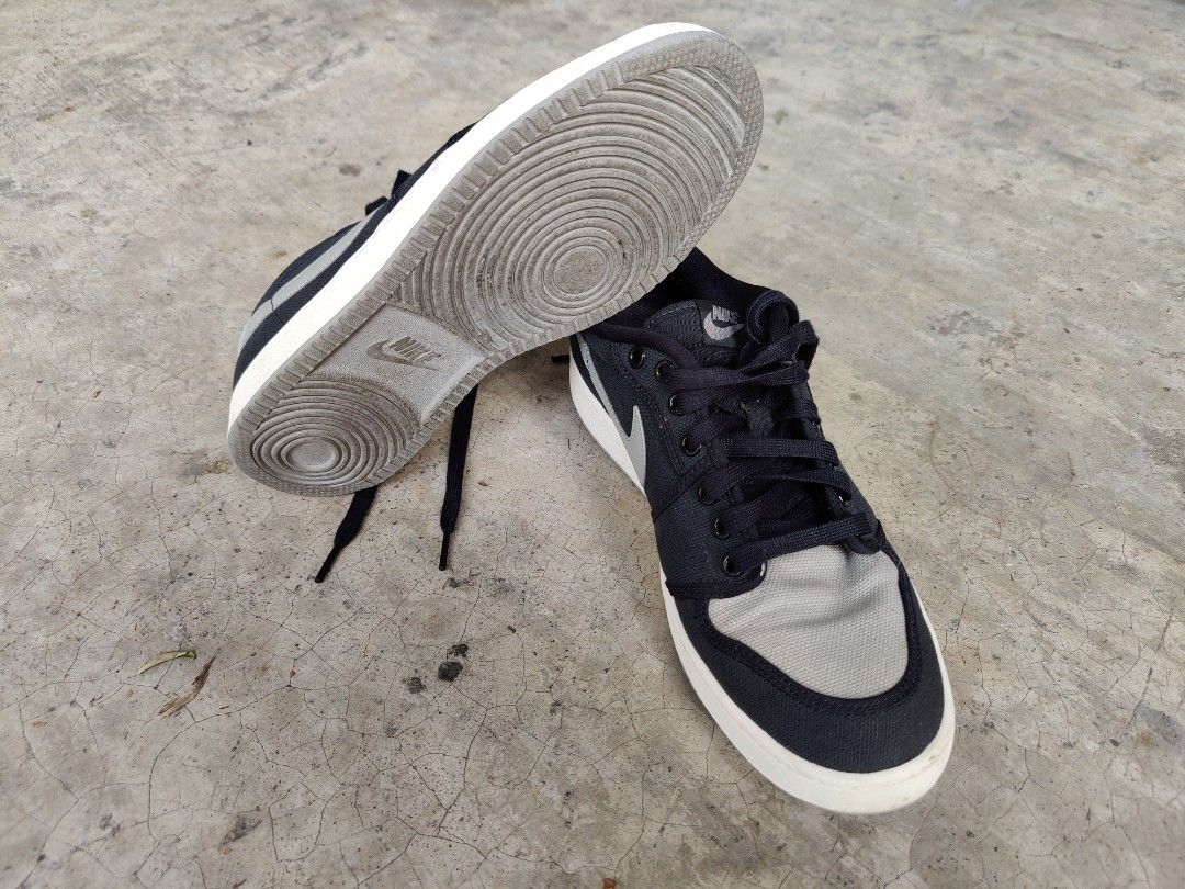 Nike Air Jordan 1 KO Low Shadow (Category: Sneakers) located in Pasig City. Submitted by ethpee (Listing ID 1294991898, Image 3). Description: Lightly Used but well maintained !! (In ventilated shoe casing) No visible flaws and stains on stitching. Can clean under soles free of charge for sure buyers. Does not come with box. Can send more pics upon request. SF shouldered by buyer.