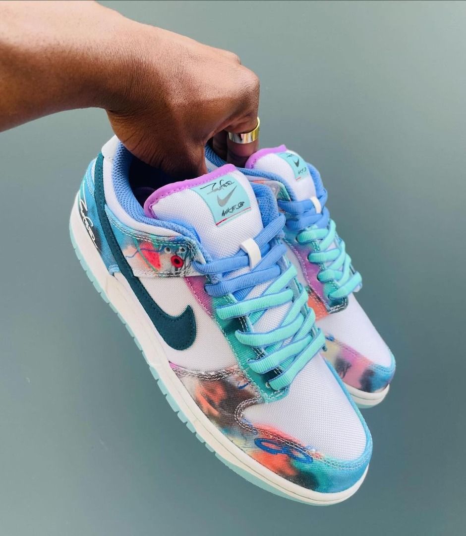 Nike SB Dunk Low Futura Laboratories Bleached Aqua, Men's Fashion