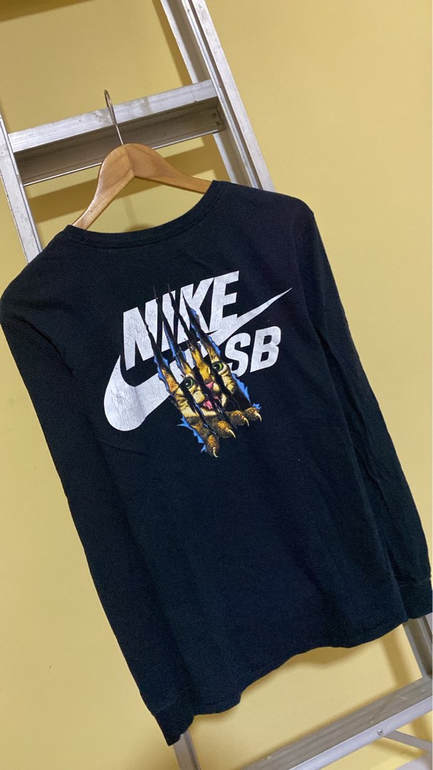 long sleeve nike sb cat scratch shirt