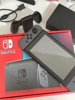 Nintendo Switch Console With Grey Joycon