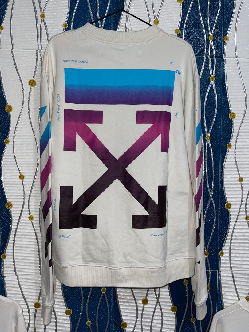 Off white gradient sweatshirt Men s Fashion Activewear on Carousell