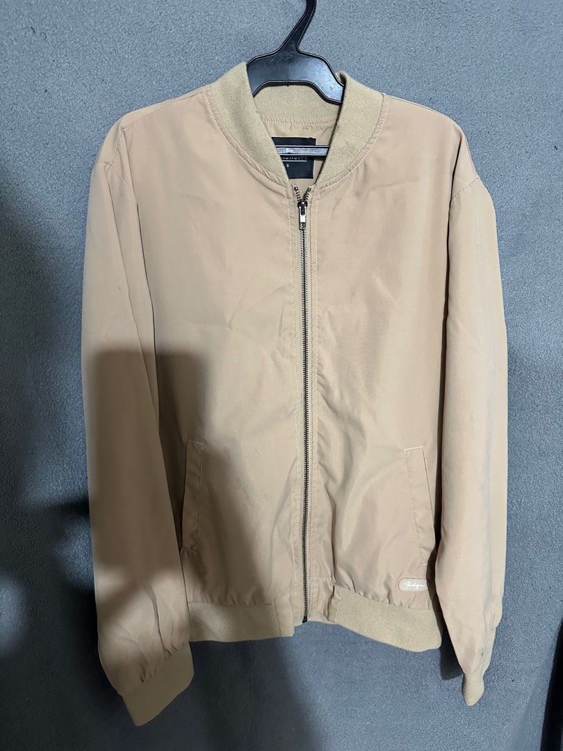 PENSHOPPE JACKET (Category: Coats, Jackets and Outerwear) located in Pasay City. Submitted by treajo (Listing ID 1304612257, Image 1). Description: .