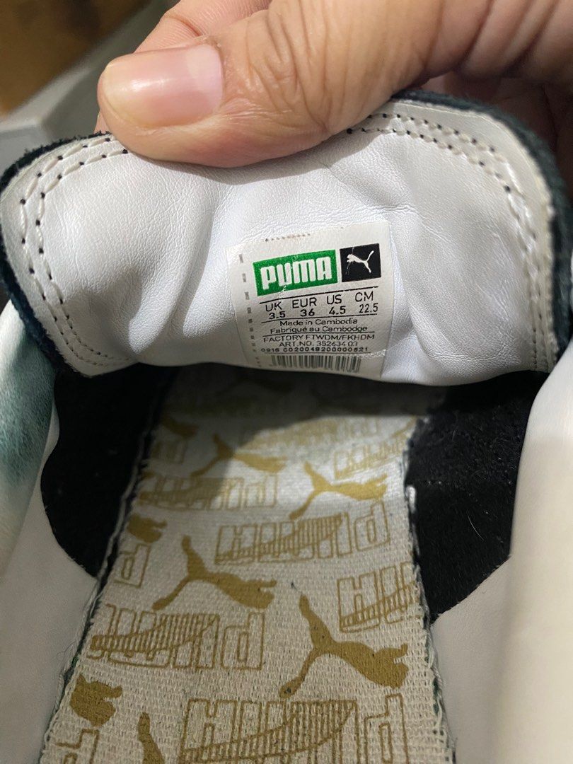 Puma Suede (Category: Sneakers) located in Manila. Submitted by cheechako (Listing ID 1304536827, Image 3). Description: Size 22.5cm on tag Used but not abused Deivery via J&T or Lalamove.