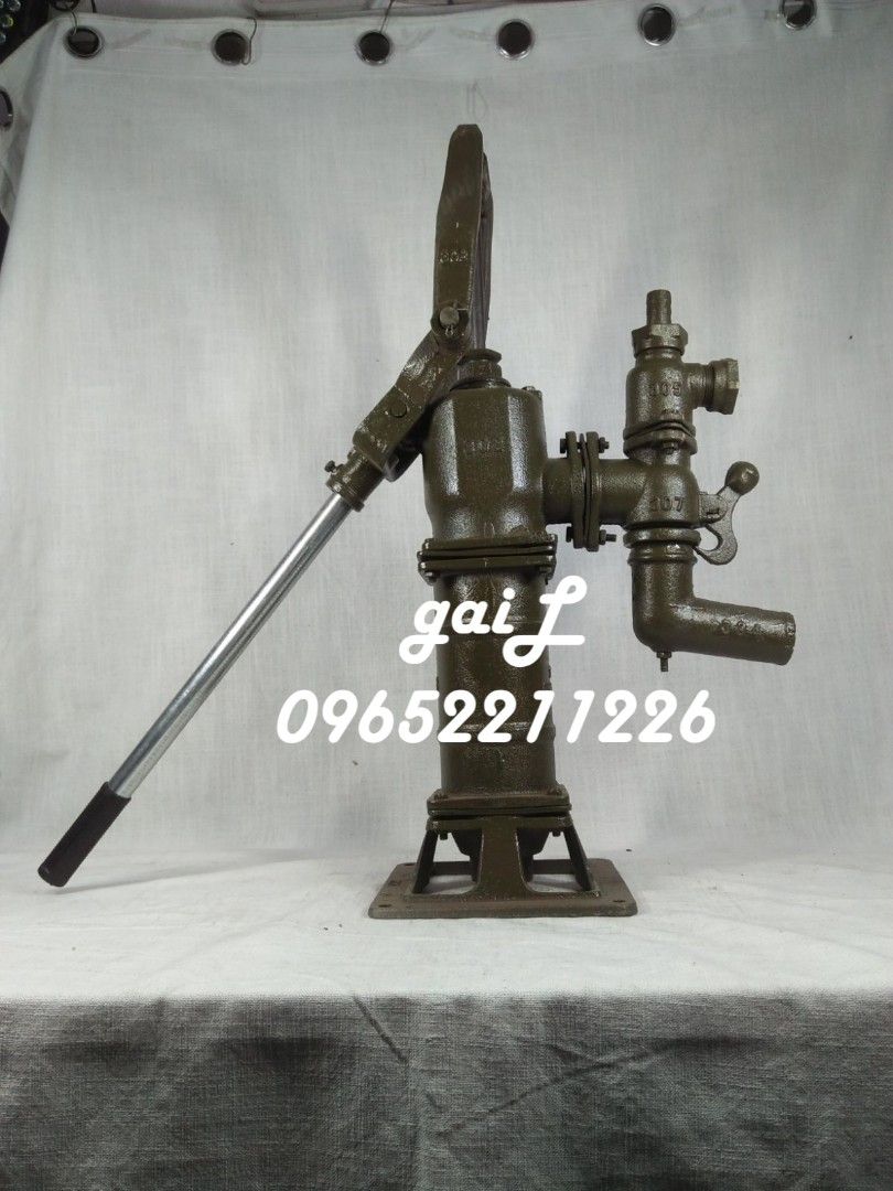 Sea Champion Manual Hand Pump / Poso (Category: Home Improvement Tools & Accessories) located in Caloocan City. Submitted by abieghail (Listing ID 1304470709, Image 3). Description: Sea Champion Manual Hand Pump / Poso TECHNICAL SPECIFICATION Model: SCP-HP Color: Dark Green Material: Cast Iron Suction Max: 30 Feet Pipe Size: 1-1/4" Flow Rate: 50L/min PRODUCT FEATURES ✔️ Heavy Duty ✔️ Deepwell Use ✔️ High Quality ✔️ Thick Metal Body PACKAGE INCLUS