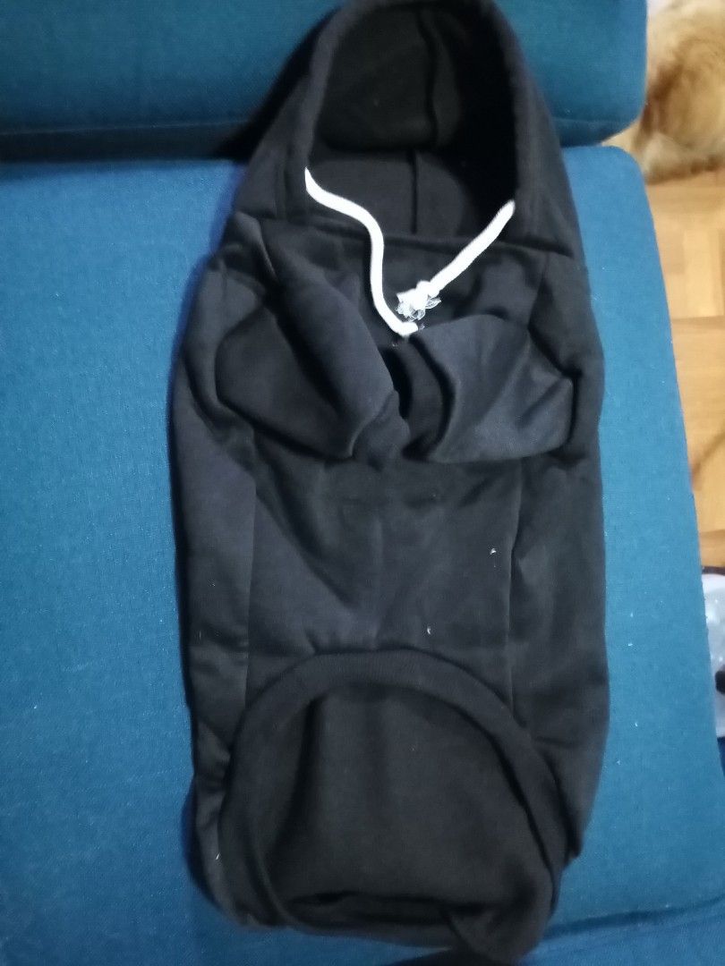 Dog Wear - Security Medium Brand NEW (Category: Health & Grooming) located in Manila. Submitted by csdepot (Listing ID 1304578160, Image 3). Description: Bought from Canada Size: Medium Color : Black Design: Security RFS: Decluttering.