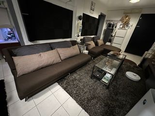 (Category: ) located in . Submitted by aziryn (Listing ID 1304566615, Image 1). Description: .