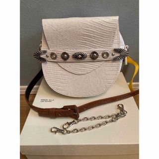 （分類：）位於 。 由 xxlwarehouse 提交（商品編號 1304490831，圖片 1）。簡介： 。