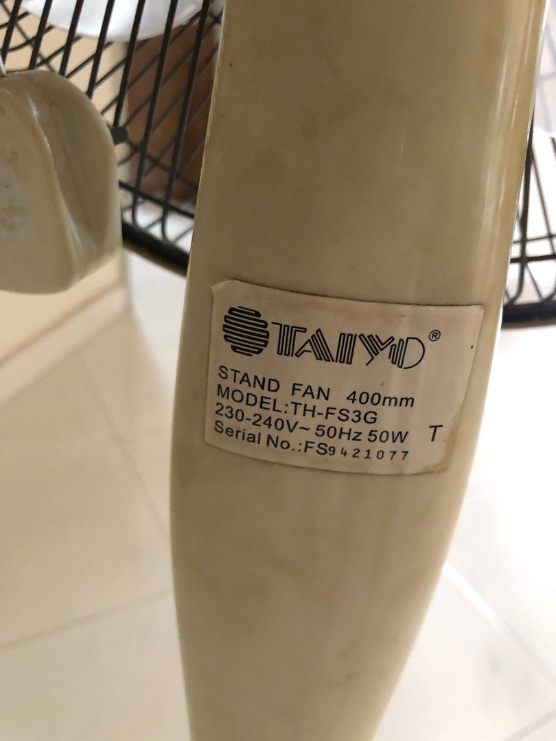 Toyomi standing fan TH-FSG, Furniture & Home Living, Lighting & Fans ...