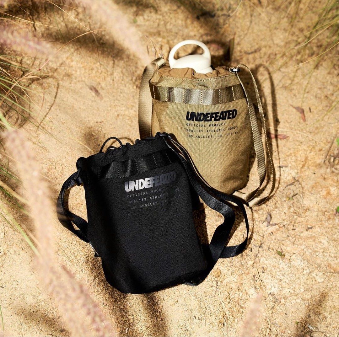 Undefeated Cordura Shoulder Bag / Card Case Bag, Women's