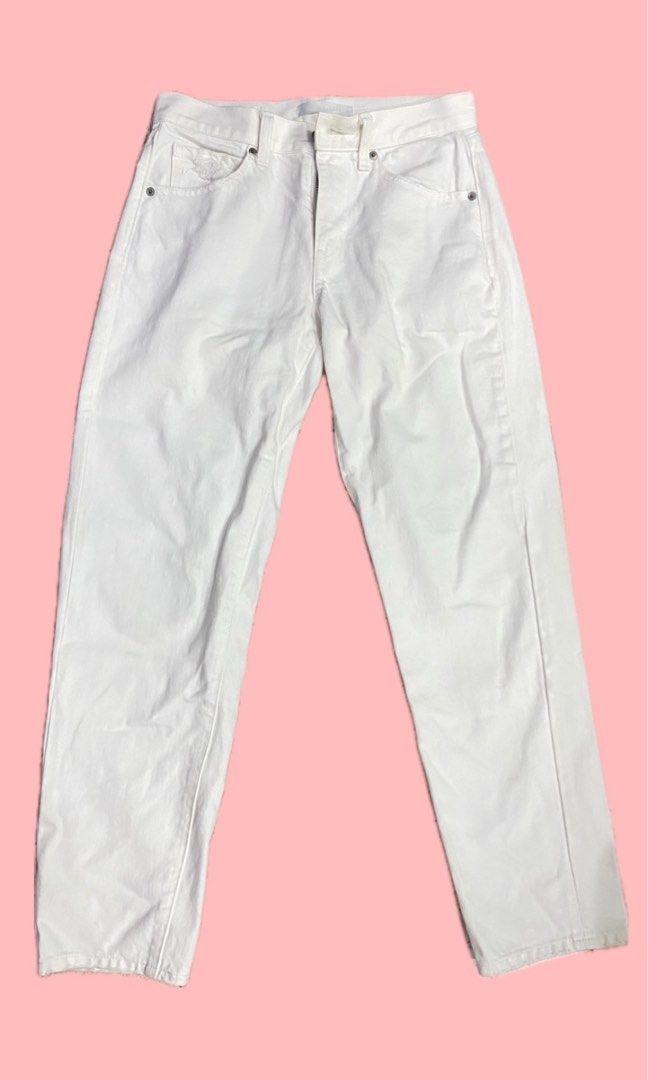 Uniqlo - White Straight Cut Denim (Category: Jeans) located in Manila. Submitted by vimcorpuz (Listing ID 1304585344, Image 1). Description: Some details: Waist: 27” Length: 35.5” Minimal stains on some parts pero a thorough wash will help! .