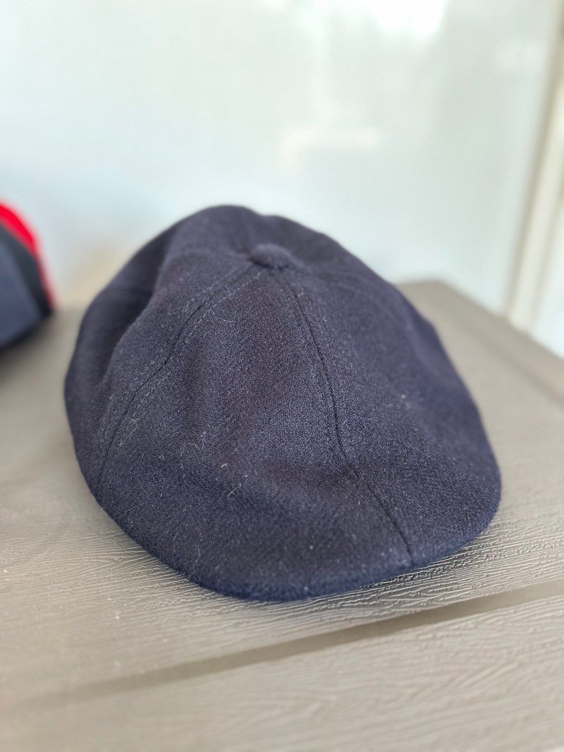 Unisex Uniqlo Ivy Cap (Category: Caps & Hats) located in Cavite. Submitted by samprelovedstuff (Listing ID 1304462646, Image 1). Description: Preloved Ivy cap from Uniqlo Unisex Used once for a trip.