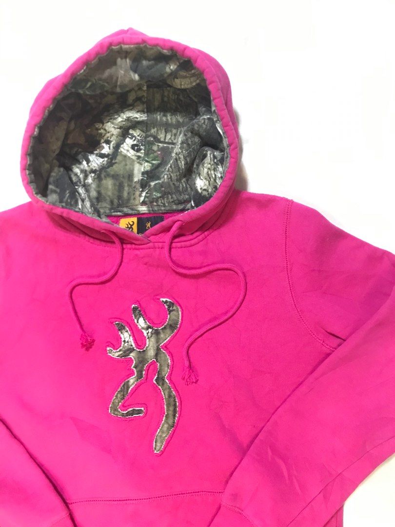 Women’s Browning Hot Pink Hoodie W/ Camo Logo And Hoodie Accents (Category: Activewear) located in Cavite. Submitted by janellaumali9 (Listing ID 1304592216, Image 2). Description: For sale ‼️ Women’s Browning Hot Pink Hoodie W/ Camo Logo And Hoodie Accents Size Medium on tag Dimes W15 L24.5 Sleeve 22 Very Good condition 500 shipped only.