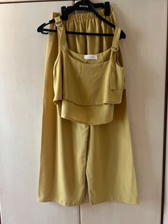 （分類：）位於 。 由 euro33 提交（商品編號 1304625218，圖片 1）。簡介： 。