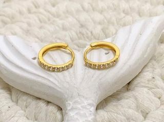 8mm Russian Stone Loop Earrings in 18Karat Saudi Gold