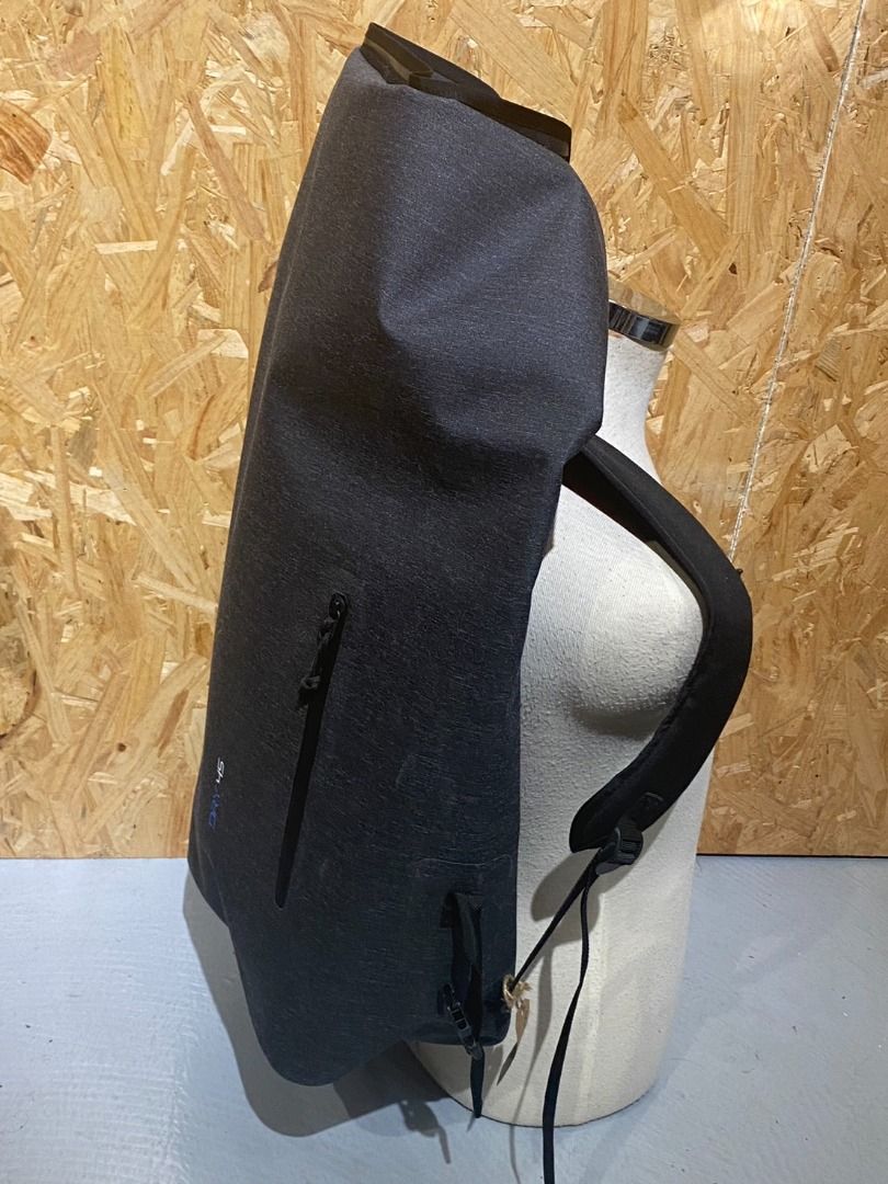 桃園店- SCUBAPRO DRYBAG 45L 防水袋後背包99%近全新, 體育器材, 其他
