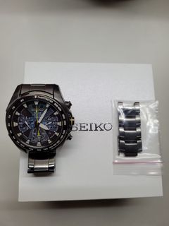 （分類：）位於 。 由 m0nchhixd 提交（商品編號 1304751745，圖片 1）。簡介： 。