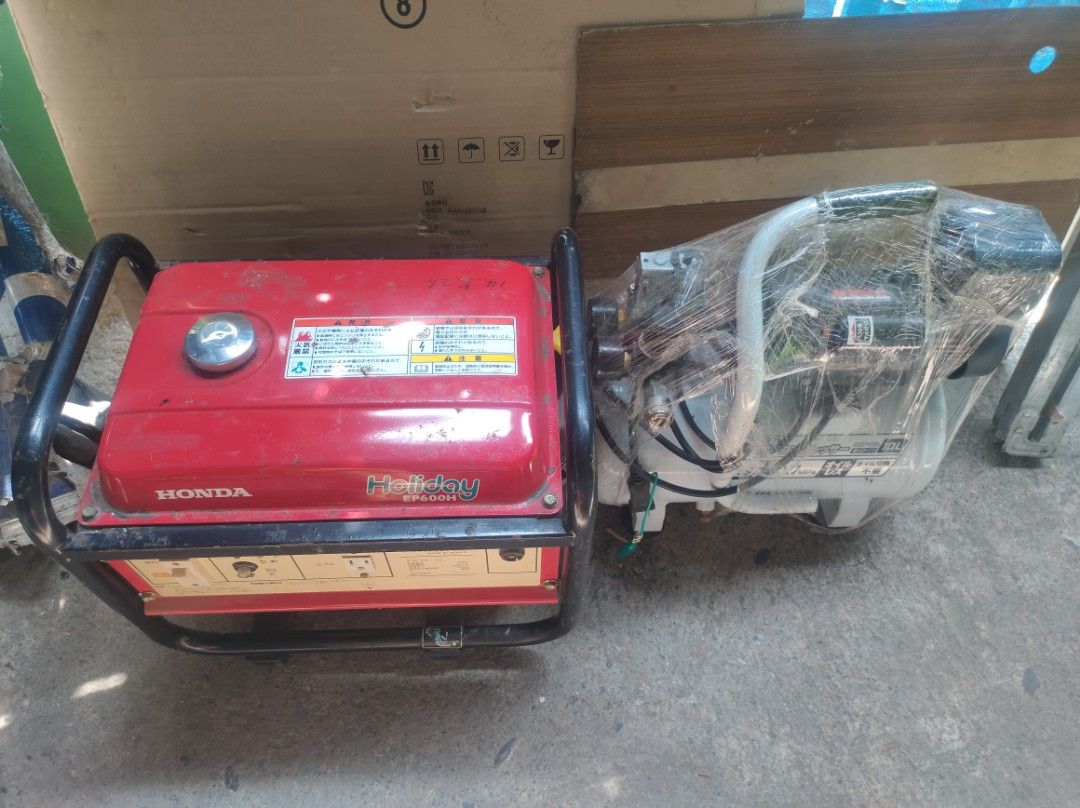 Aspack Honda generator and Compressor (Category: Construction Tools & Equipment) located in Manila. Submitted by everythinghasaprice (Listing ID 1304768970, Image 1). Description: For sale Honda holiday generator And Air Compressor Made in Japan Both Good condition / Working 110v.