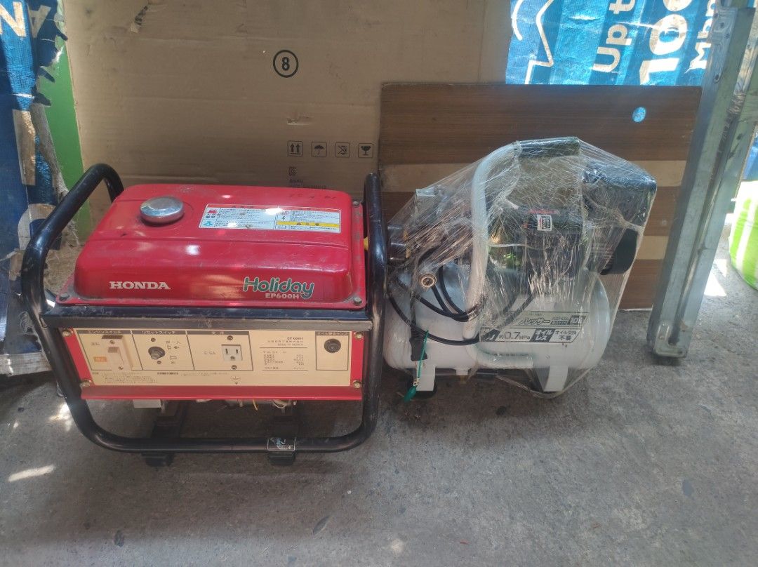 Aspack Honda generator and Compressor (Category: Construction Tools & Equipment) located in Manila. Submitted by everythinghasaprice (Listing ID 1304768970, Image 2). Description: For sale Honda holiday generator And Air Compressor Made in Japan Both Good condition / Working 110v.