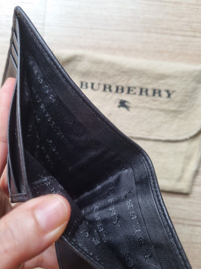 Authenic Burberry wallet Men s Fashion Watches Accessories Wallets Card Holders on Carousell