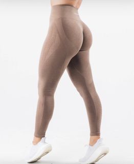 (Category: ) located in . Submitted by co.apparels (Listing ID 1304620820, Image 1). Description: .