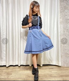 （分類：）位於 。 由 a_ber 提交（商品編號 1304435104，圖片 1）。簡介： 。