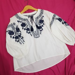 (Kategori: ) berada di . Dikirim oleh LMthrift (ID iklan 1304760400, Gambar 1). Deskripsi: .