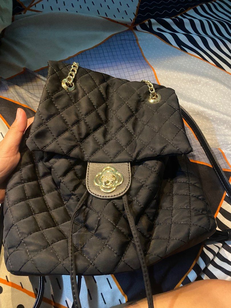 Celine BackPack (Category: Luxury Bags & Wallets) located in Manila. Submitted by kd_022 (Listing ID 1304618832, Image 1). Description: No issues, di masyado nagamit .