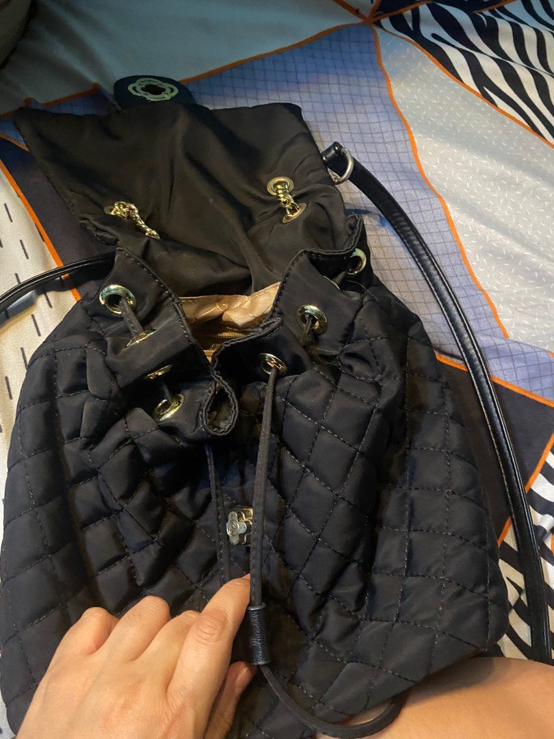 Celine BackPack (Category: Luxury Bags & Wallets) located in Manila. Submitted by kd_022 (Listing ID 1304618832, Image 3). Description: No issues, di masyado nagamit .