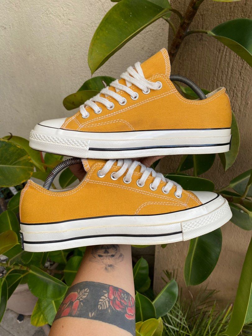 Converse 70s sunflower green top