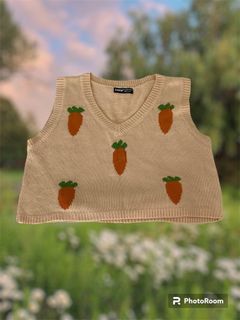 (Category: ) located in . Submitted by Pompompurinpreloved (Listing ID 1304775647, Image 1). Description: .