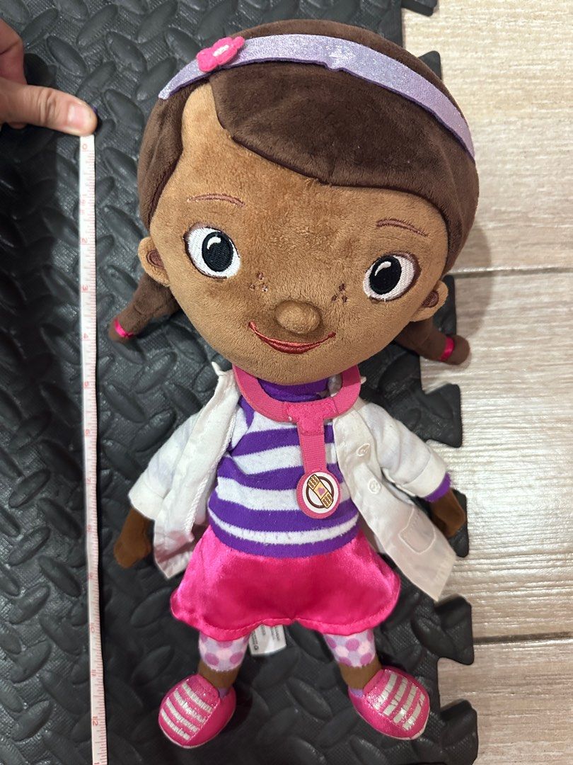 Doc mcstuffin 12 inches (Category: Plushies & Soft Toys) located in Caloocan City. Submitted by ashleyscorner (Listing ID 1304649722, Image 1). Description: .