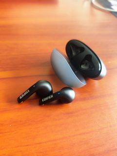 (Category: ) located in . Submitted by gadgetstall (Listing ID 1304688014, Image 1). Description: .