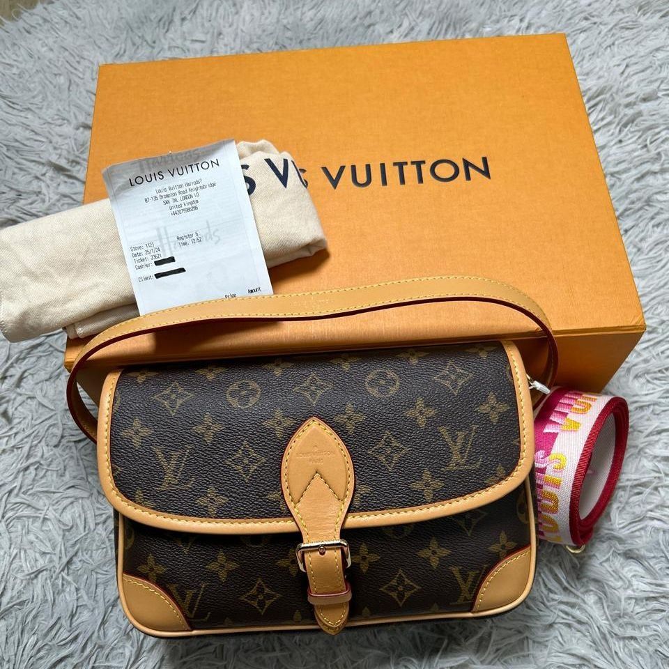 Excellent diane monogram pink strap 2024 with db rec box, Barang
