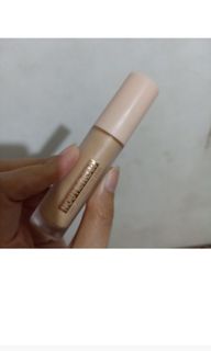 (Kategori: ) berada di . Dikirim oleh feb_store (ID iklan 1304780803, Gambar 1). Deskripsi: .