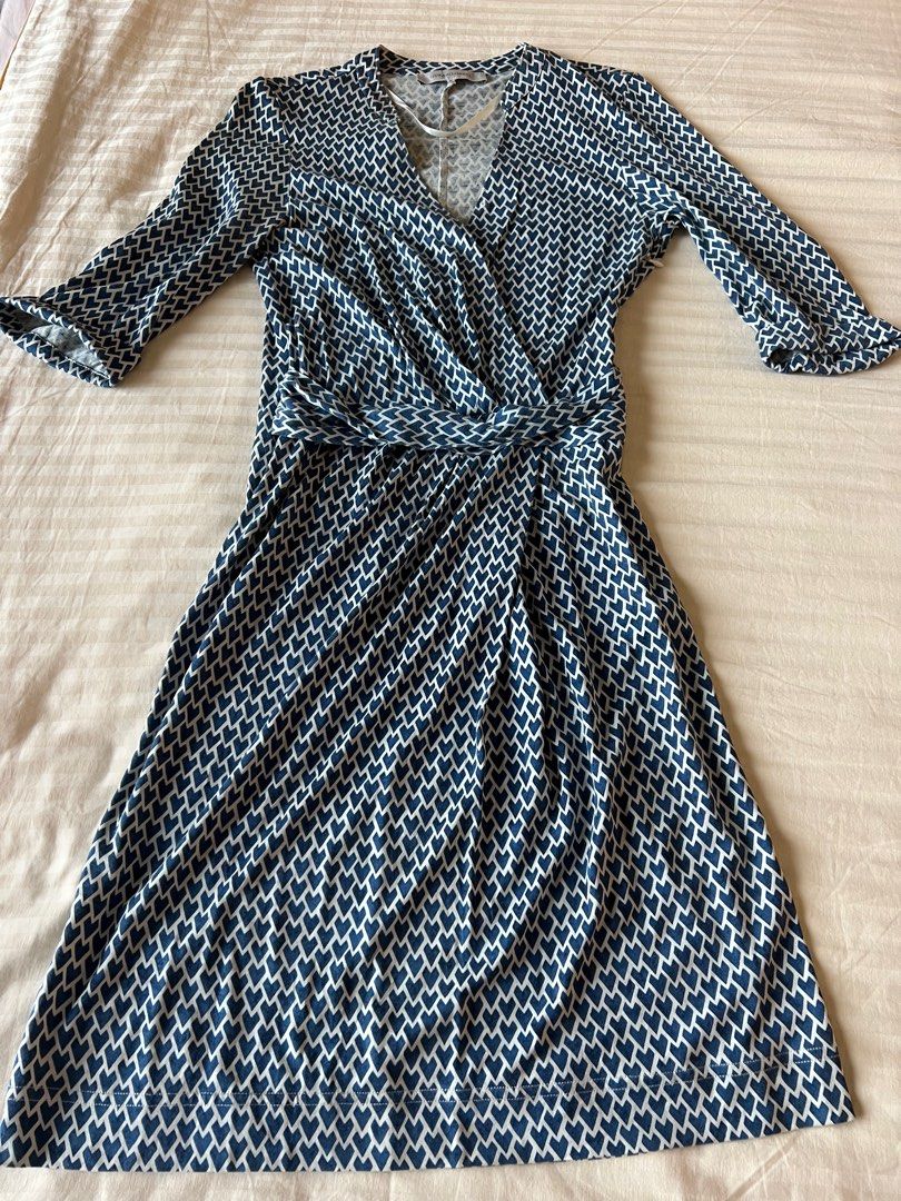 French brand Gerard Darel printed heart blue midi dress, Women's Fashion,  Dresses & Sets, Dresses on Carousell