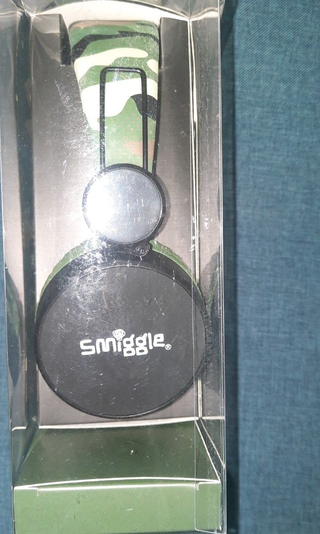 Headphones453200136351918082