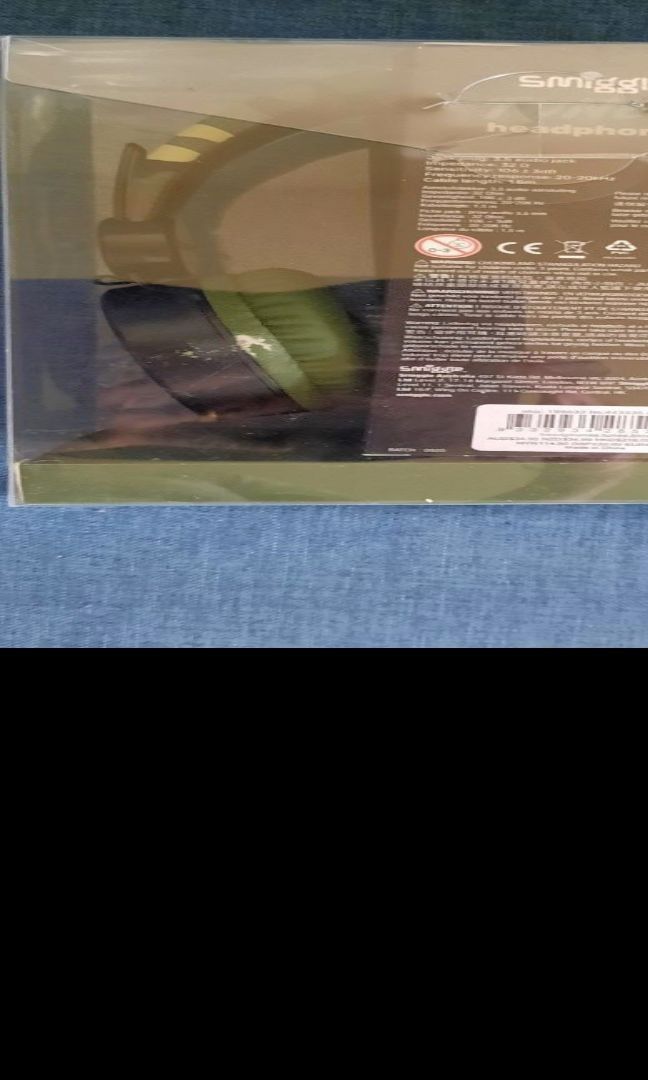 Headphones453200136351918083