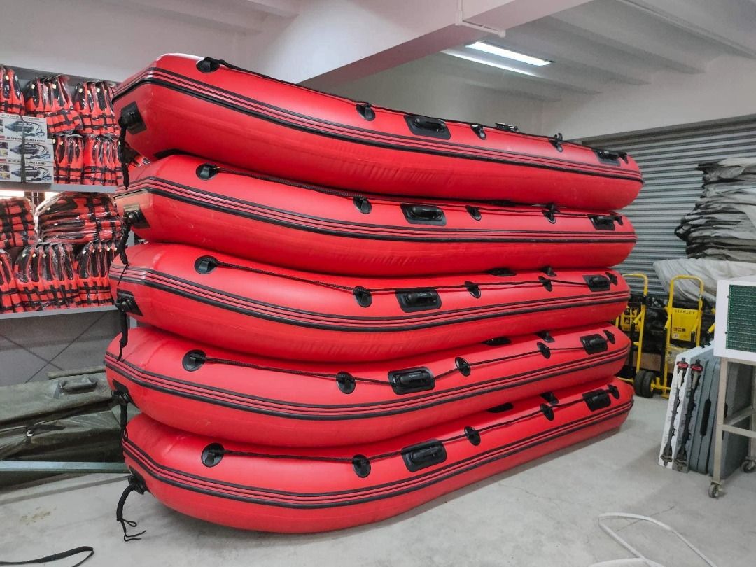 INFLATABLE RESCUE RUBBERBOAT 09253015284, Sports Equipment, Fishing on ...