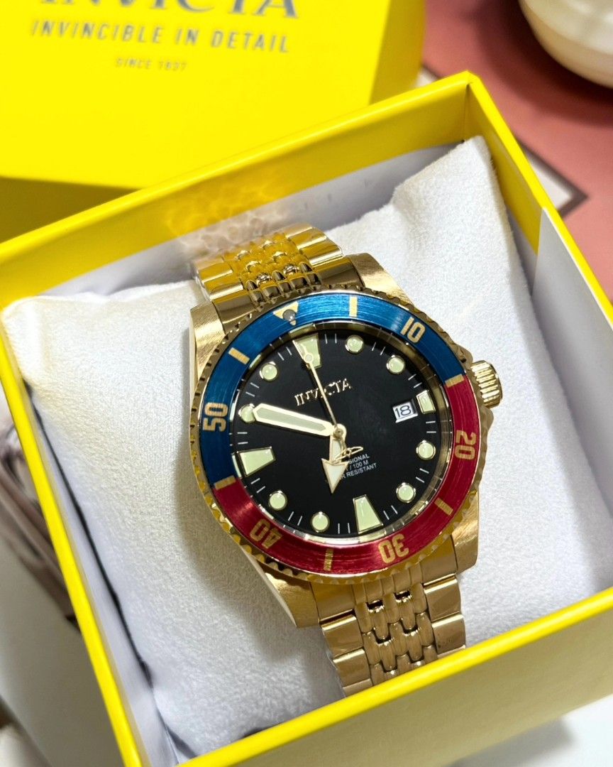 Invicta Pro Diver Automatic Men's Watch (39760) (Category: Luxury Watches) located in Malabon City. Submitted by hyruwatchesandaccessories (Listing ID 1304702225, Image 2). Description: Invicta Pro Diver Automatic Men's Watch (39760) 🏷️ 4699 plus sf ⌚️44mm ⌚️automatic movement 💦100m water resistant ✔️box,warranty card 💯 original 🛵Lalamove ready.