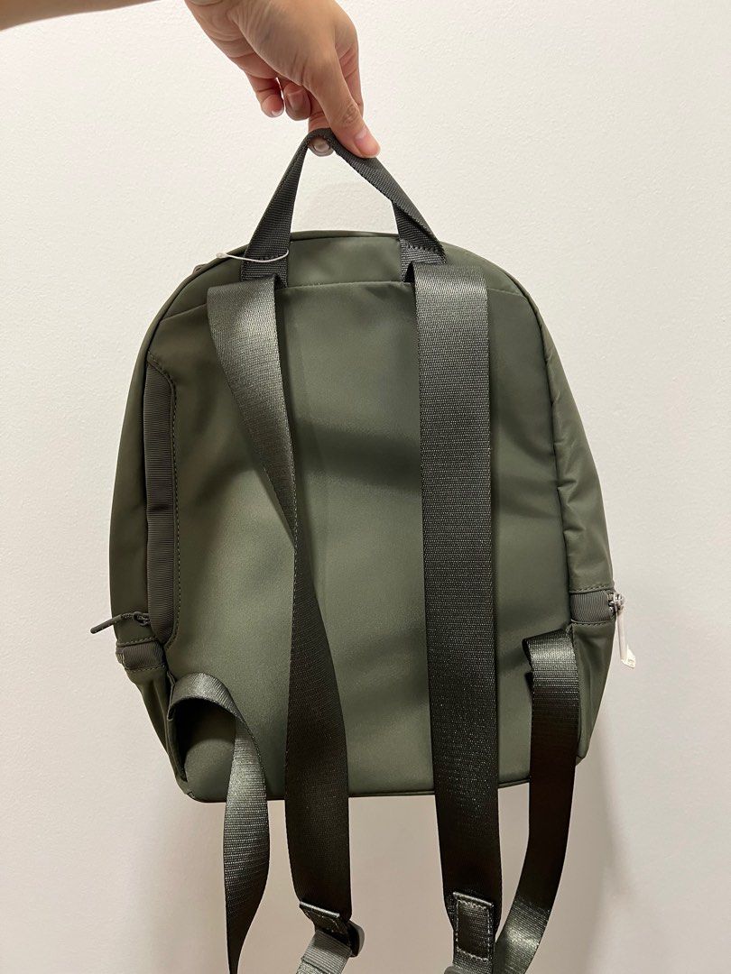 lululemon city adventurer backpack 12l Watch Micro 3L Review on Amazon Live Lululemon City Adventurer Backpack *Mini