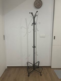 (Category: ) located in . Submitted by inglenook (Listing ID 1304761700, Image 1). Description: .