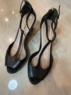 （分類：）位於 。 由 syss2002 提交（商品編號 1304666304，圖片 1）。簡介： 。
