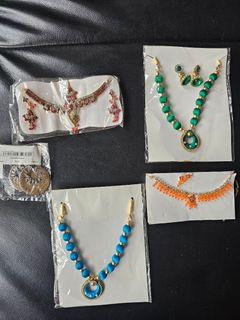 (Category: ) located in . Submitted by shashaa.closet (Listing ID 1304742006, Image 1). Description: .