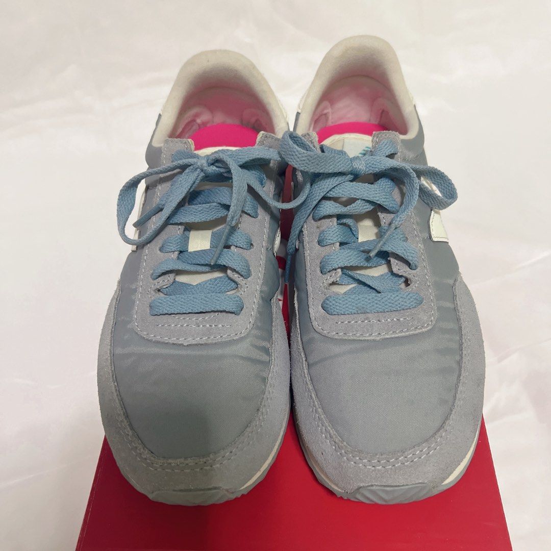 New Balance Grey sneaker US 7 UK 5 EU 37.5 24 CM