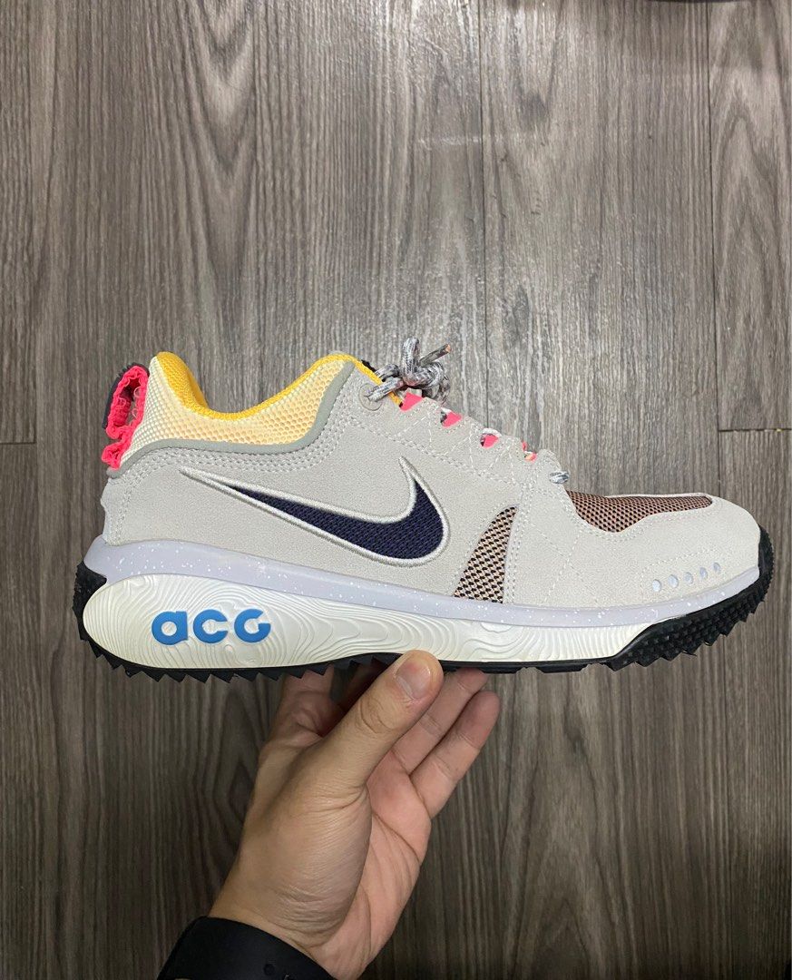 acg dog mountain summit white