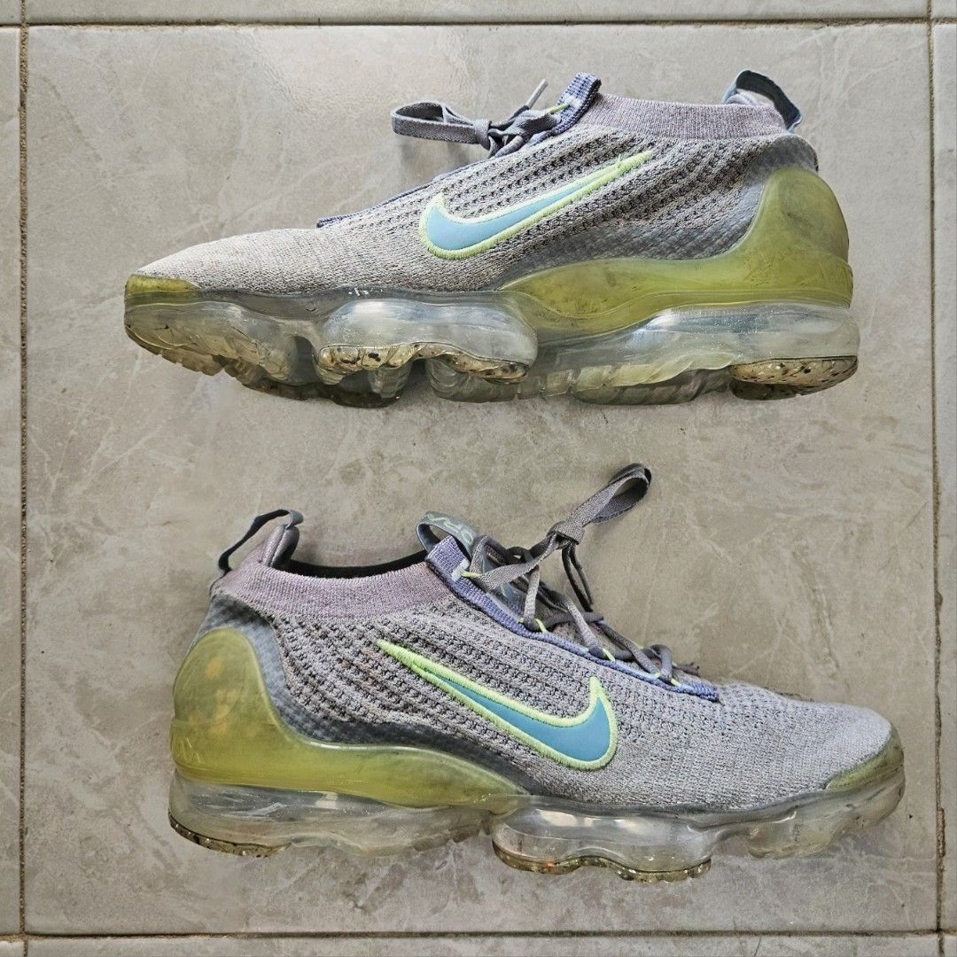 grey and lime green vapormax