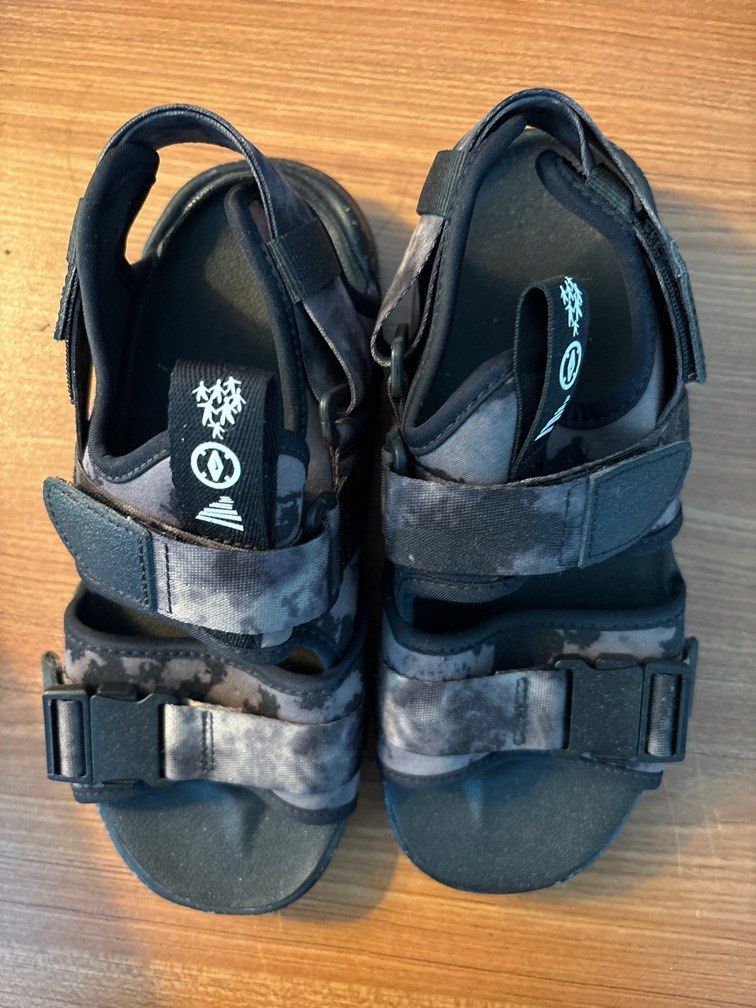 Nike vapormax sandals top