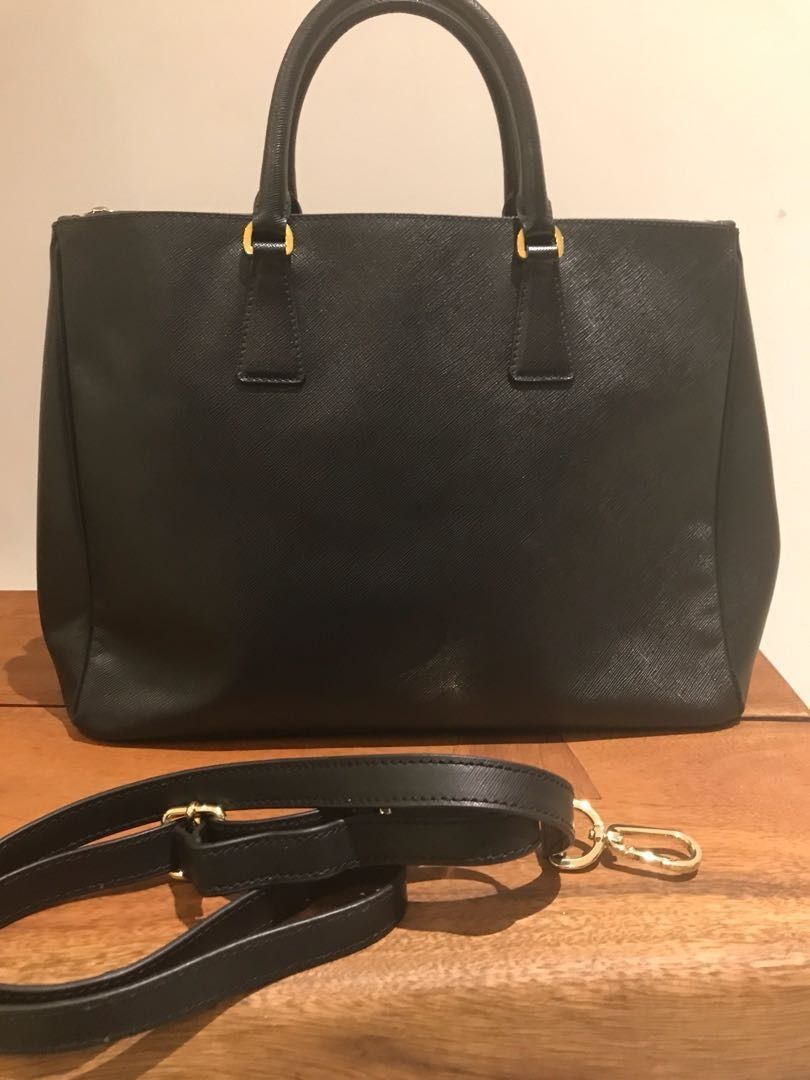 Prada bn2274 sales